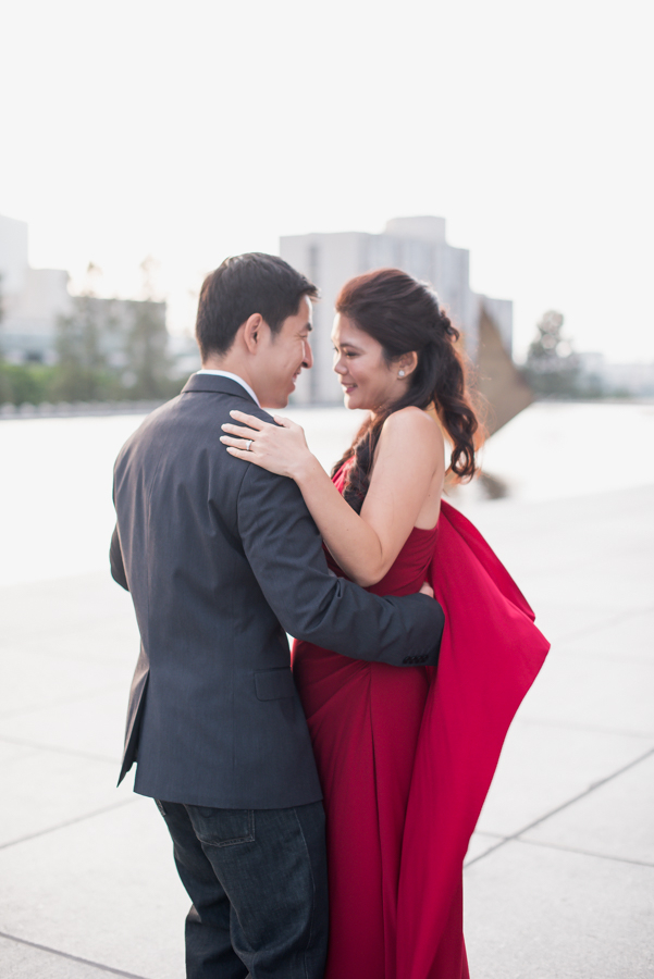 walt disney concert hall engagement photographer