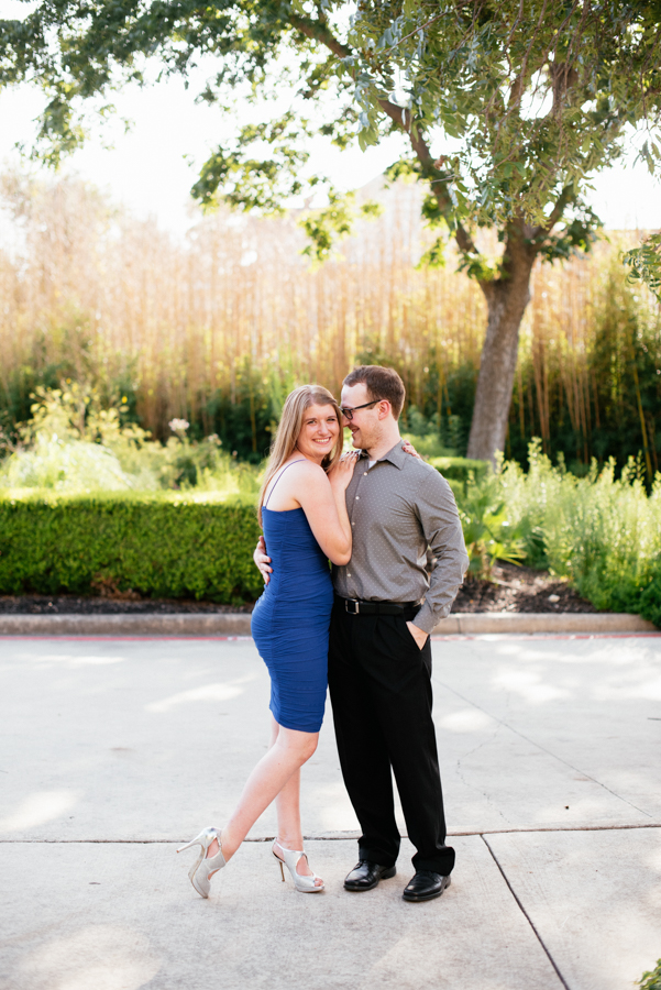 landa library san antonio engagement photography session