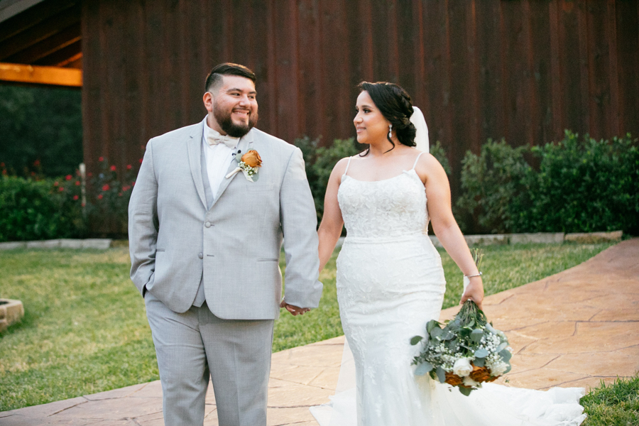 Rancho Mirando Luxury Guest Ranch Austin Wedding Photographer Videographer